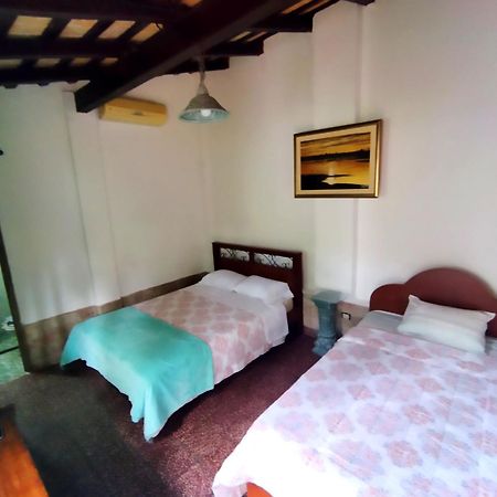 Hotel La Aparesida Areguá Extérieur photo