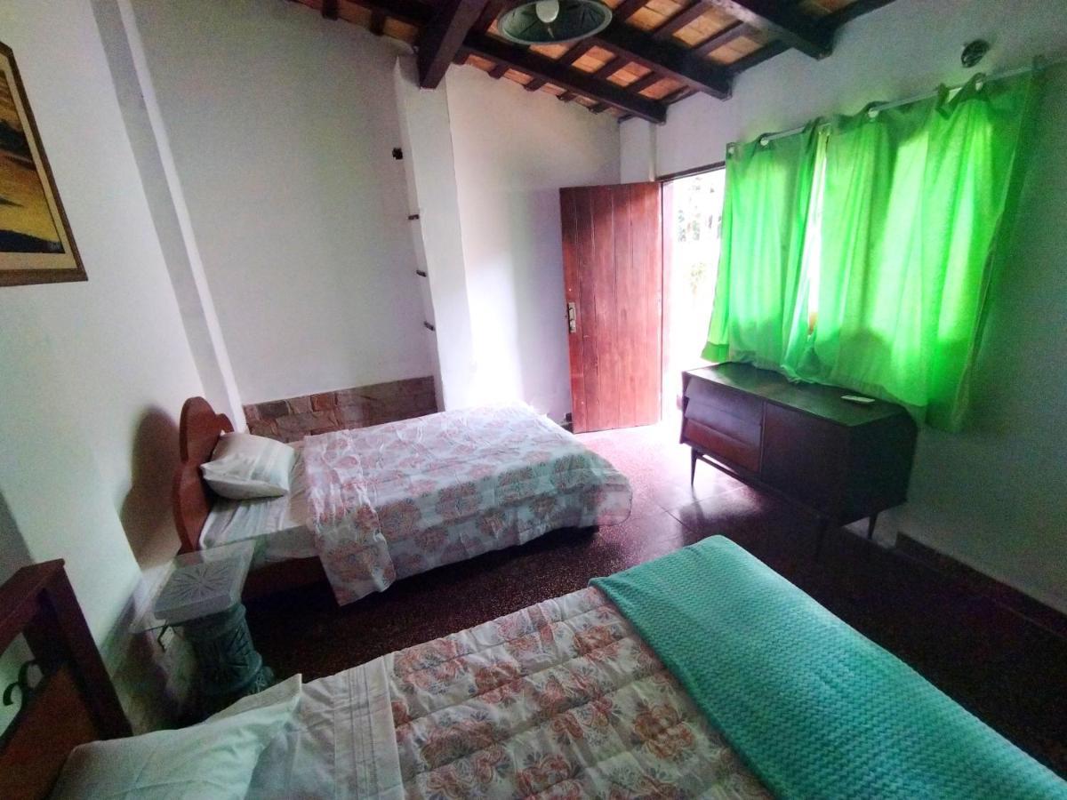 Hotel La Aparesida Areguá Extérieur photo