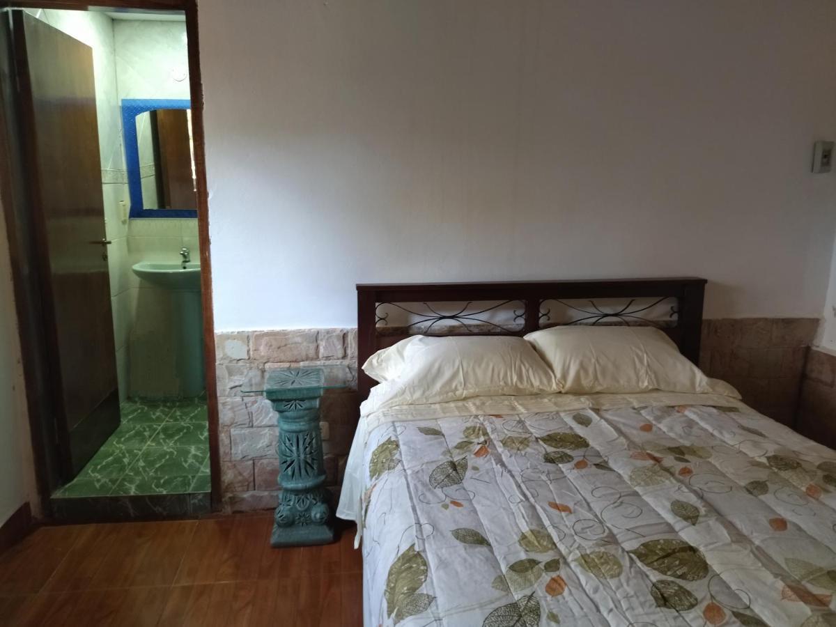 Hotel La Aparesida Areguá Extérieur photo