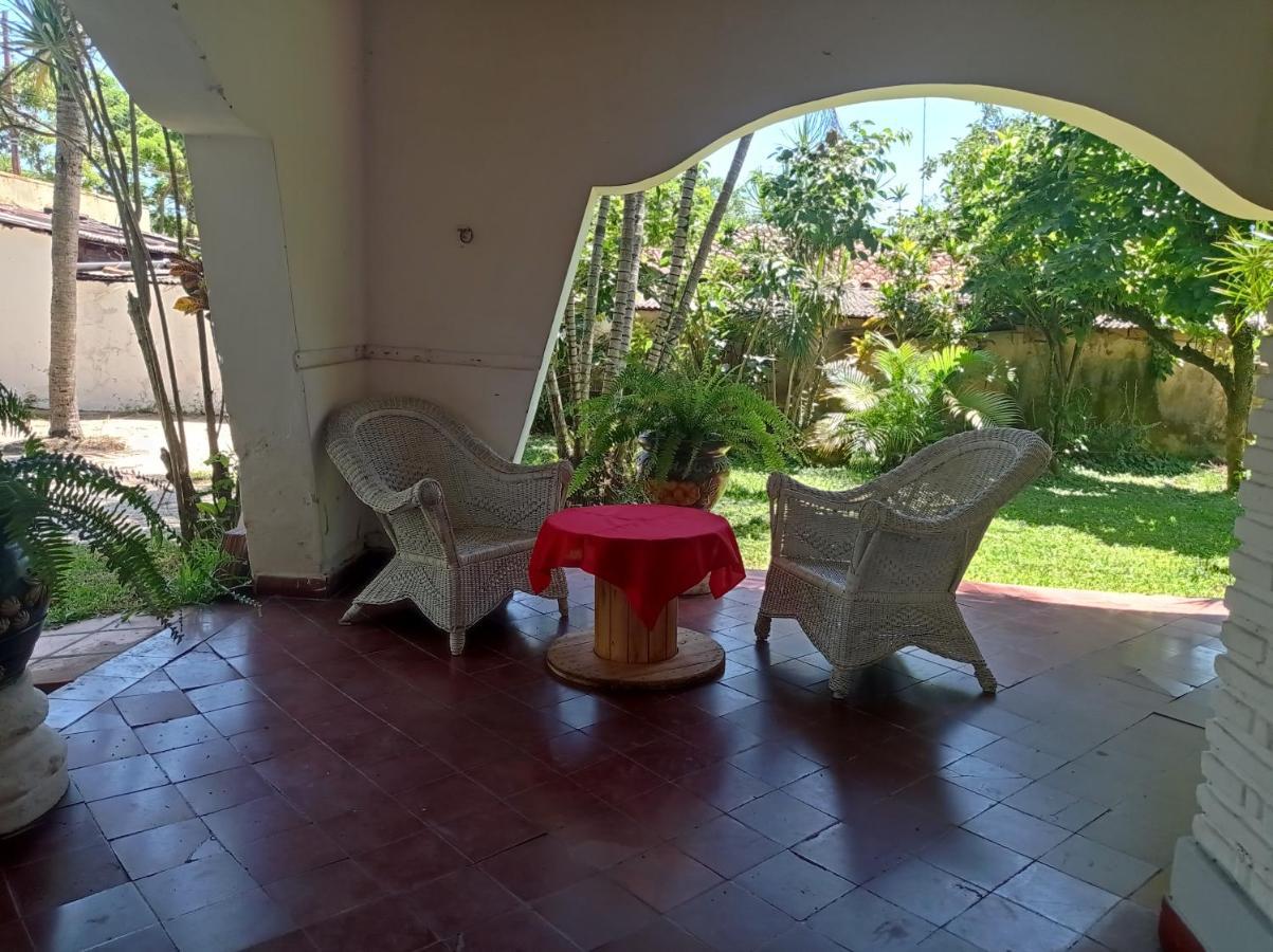 Hotel La Aparesida Areguá Extérieur photo